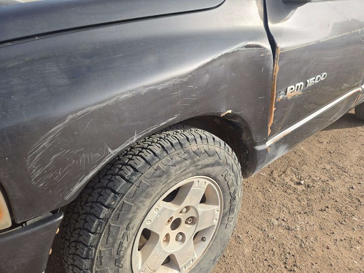 2004-dodge-ram-1500-image-3