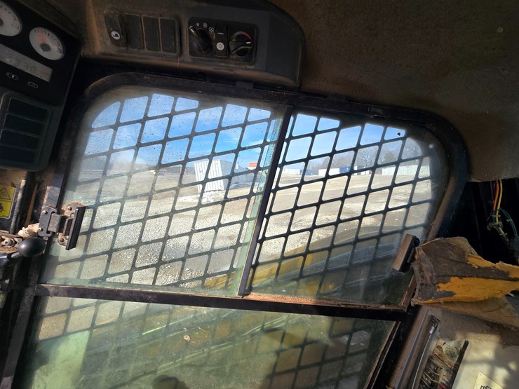 caterpillar-287c-image-46