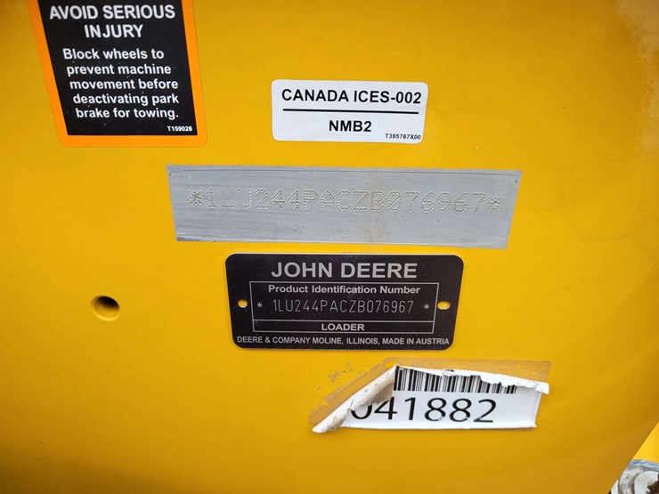 john-deere-244-image-16