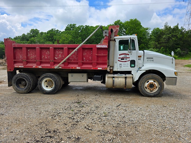 1994-mack-ch613-image-28