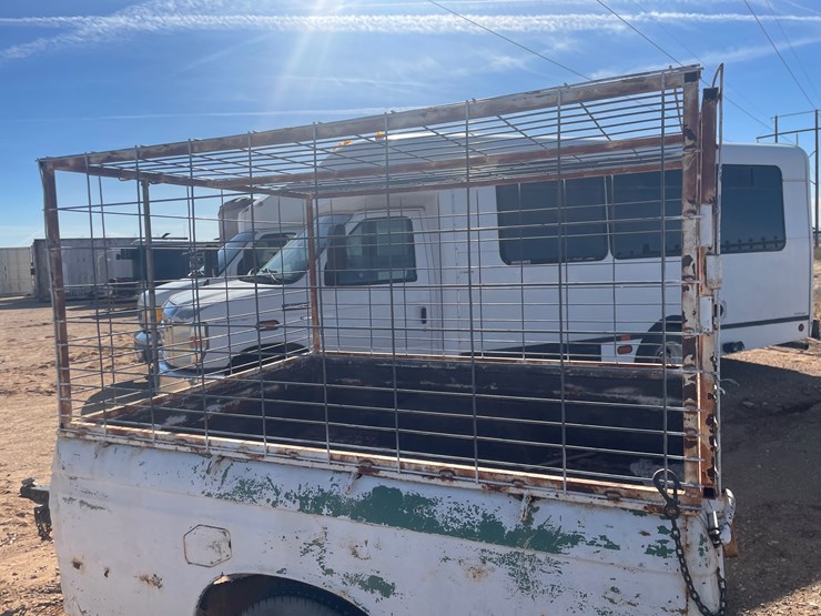 #3299-•-lot-3299-image-14