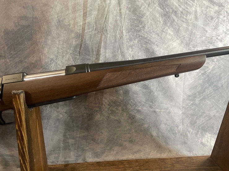 #2740-•-browning-a-bolt-iii-270-win-bolt-action-rifle,-sn:-01860zr358-image-10