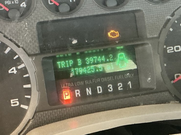 2009-ford-f550-image-17