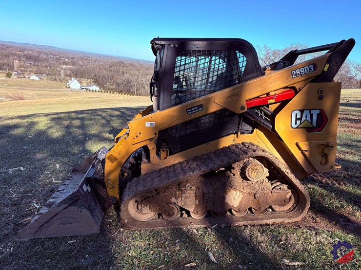 2020-caterpillar-289d3-image-2