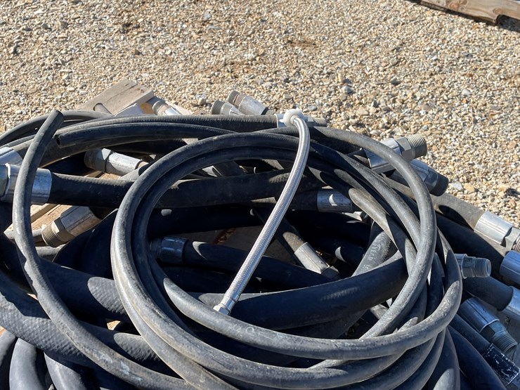 #3122-•-hydraulic-hoses-image-16