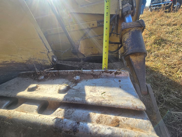 2002-caterpillar-d6r-image-74