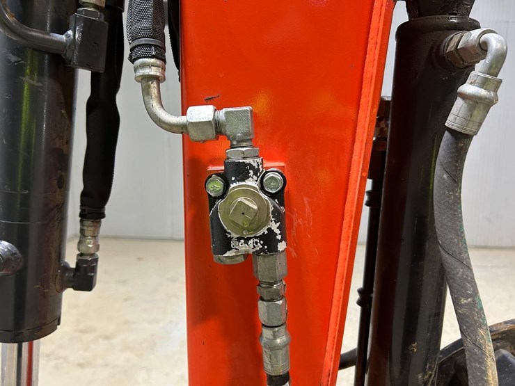 2021-kubota-u35-4-image-9