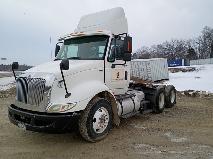 2011-international-transtar-8600-image-1