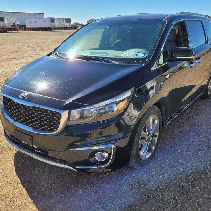 2016 KIA SEDONA