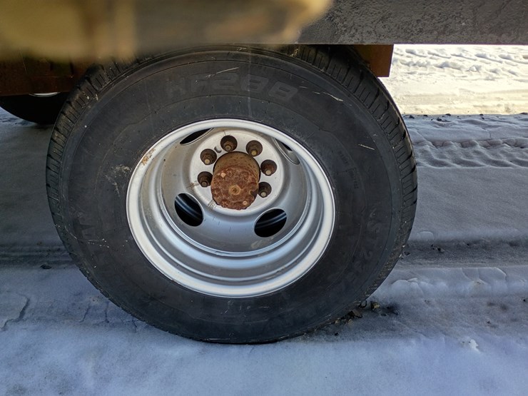 2016-homemade-20-ft-image-32