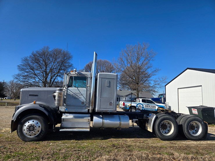 1986-kenworth-w900b-image-7