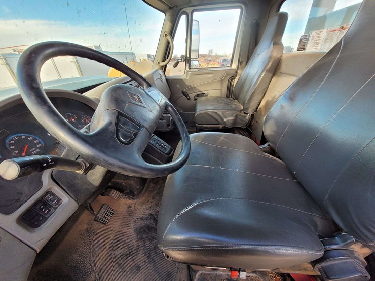 2011-international-workstar-7500-image-24