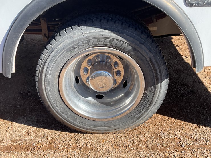 2013-ford-f450-image-10