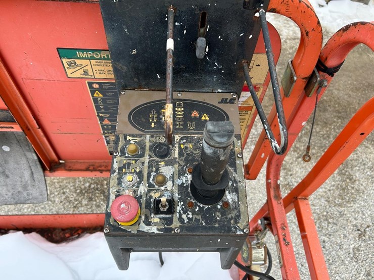 jlg-4069le-image-10