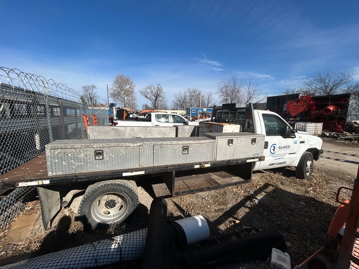 2000-ford-f450-image-14