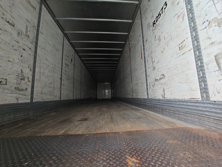 2012-wabash-national-duraplate-image-50