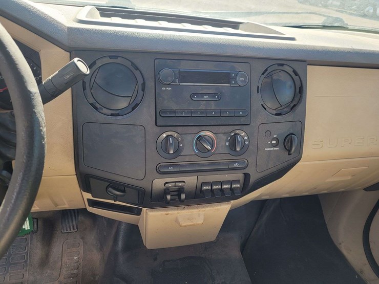 2009-ford-f450-image-12