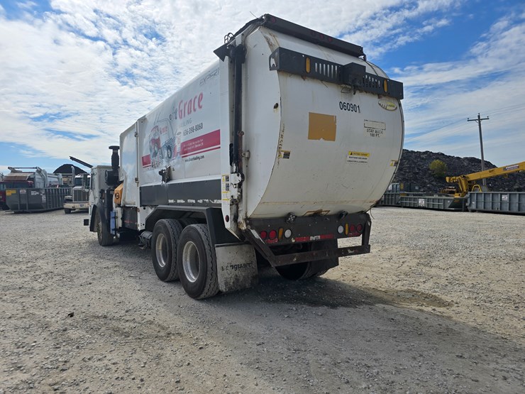 2008-mack-leu613-image-18