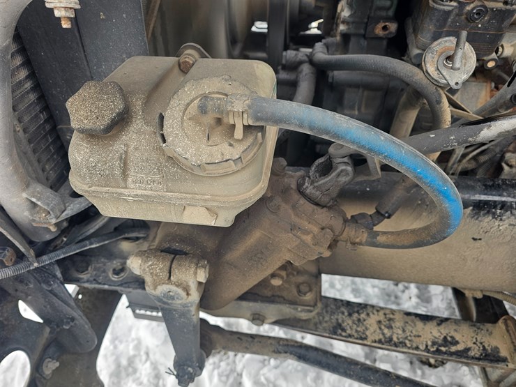 2007-freightliner-columbia-120-image-35