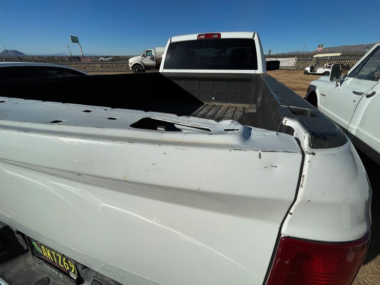 2016-dodge-1500-image-80