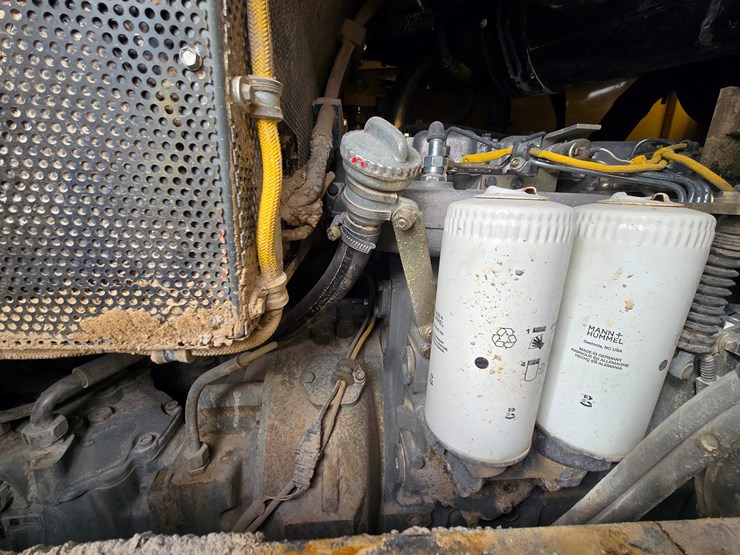 2004-deere-655c-image-30