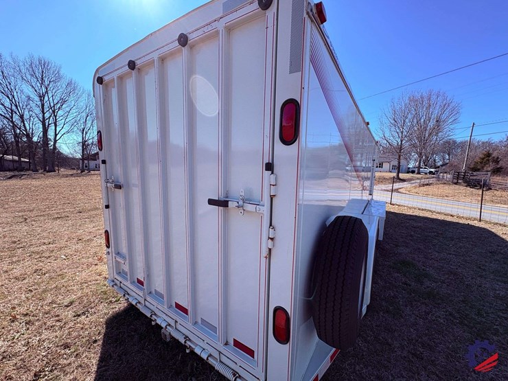 2007-delta-t/a-enclosed-gooseneck-trailer-image-32