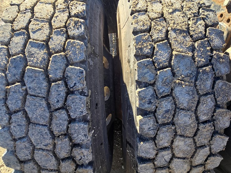 2002-freightliner-columbia-120-image-72