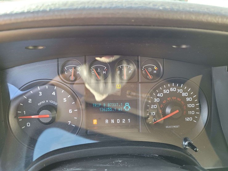 2010-ford-f150-image-16