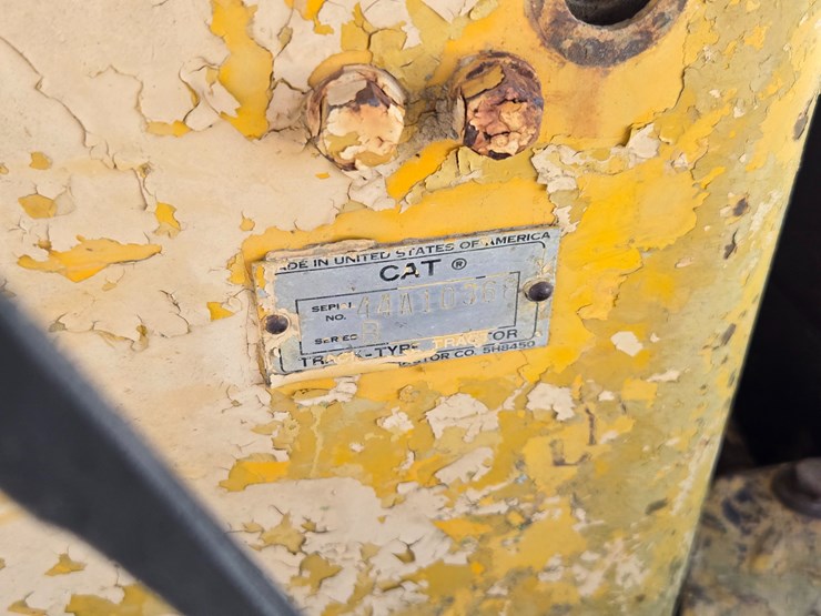 caterpillar-d6b-image-43