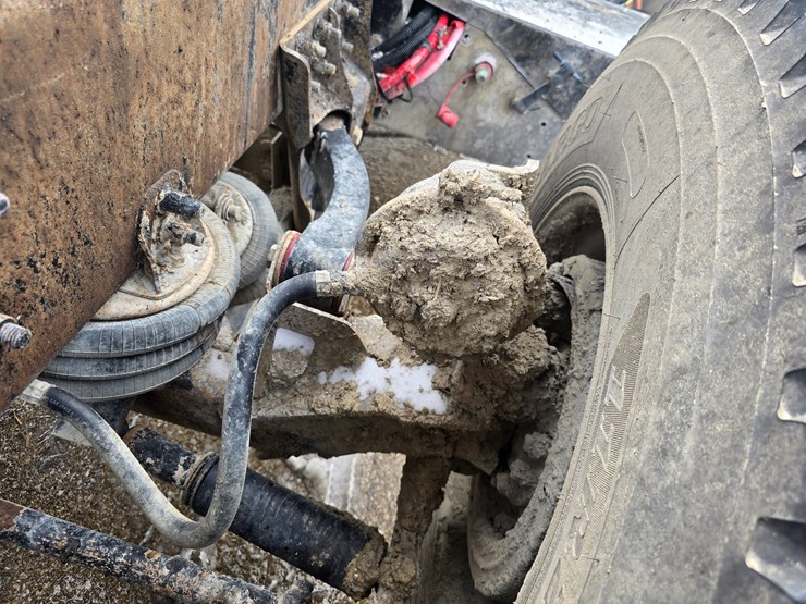 2012-caterpillar-660-image-63