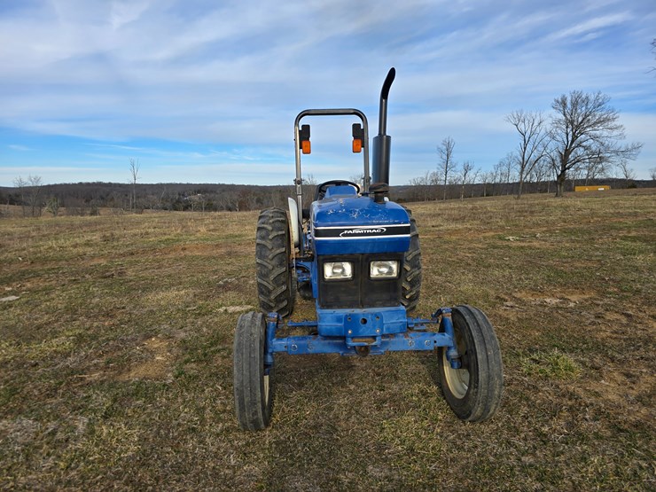 2006-farmtrac-535-image-17