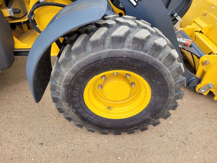 john-deere-244-image-6