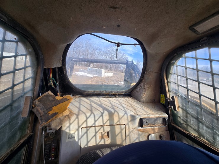 caterpillar-287c-image-45