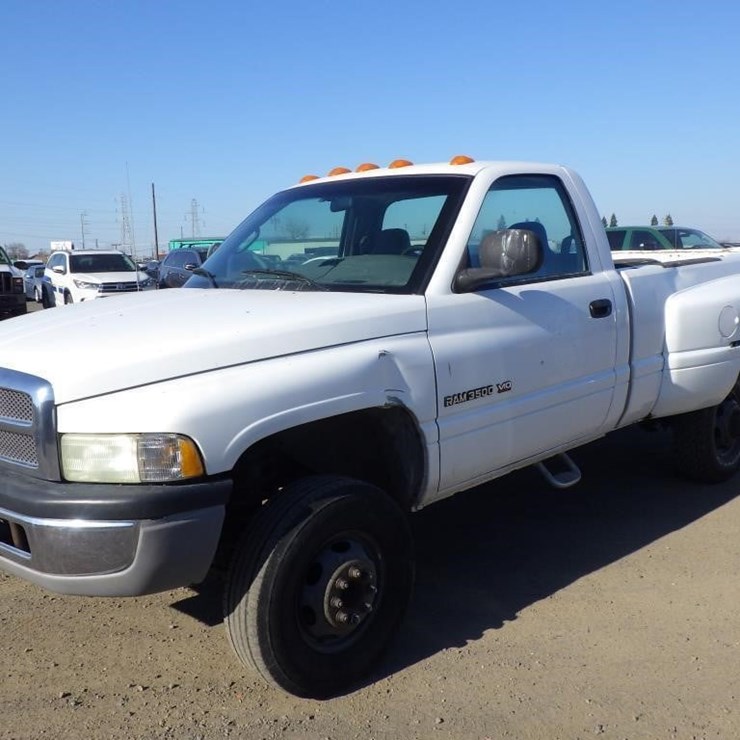 2001 DODGE RAM 3500