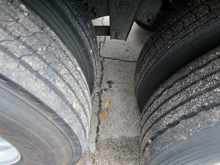 2012-wabash-national-duraplate-image-45