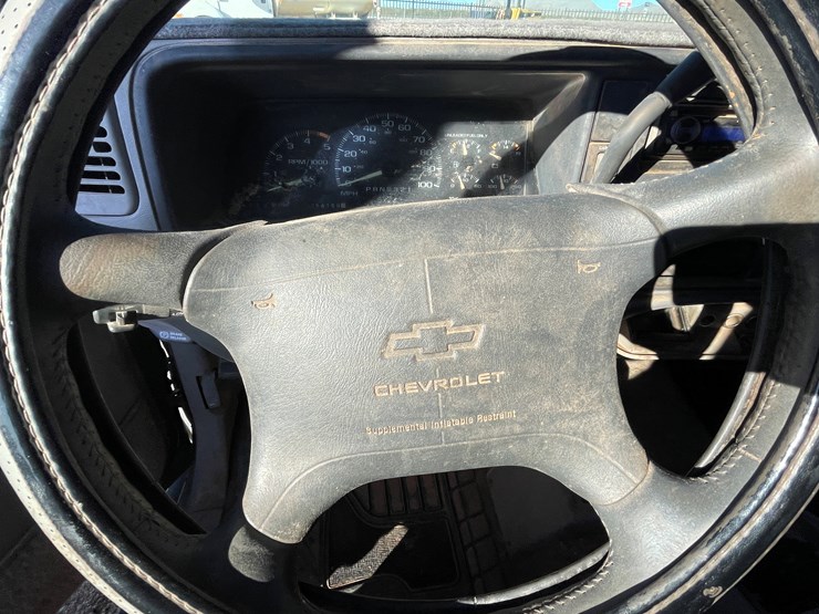 1995-chevrolet-1500-image-34