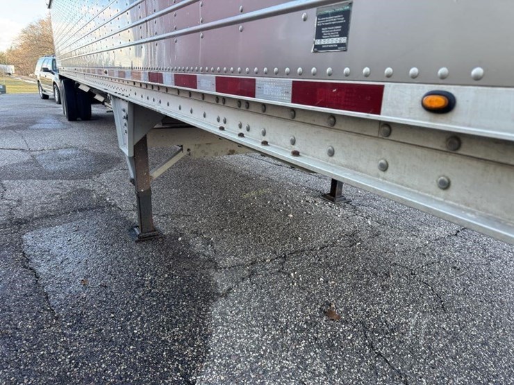 2014-wilson-hopper-bottom-image-15