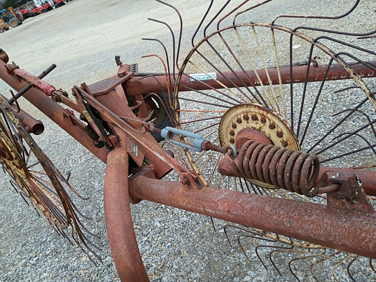 massey-ferguson-39-image-14