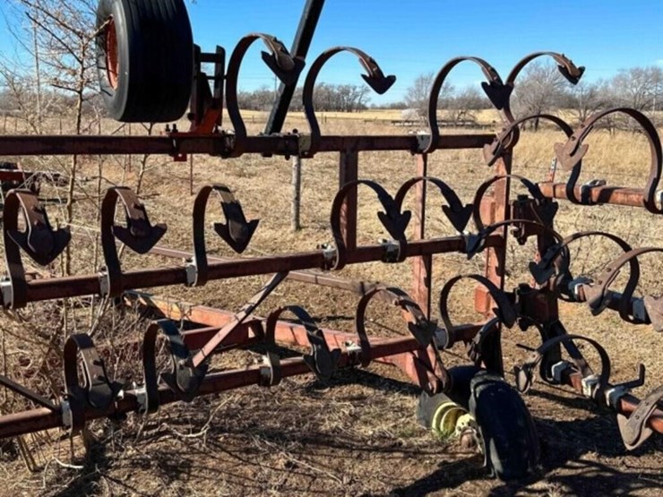 54’-springtooth-cultivator-image-14