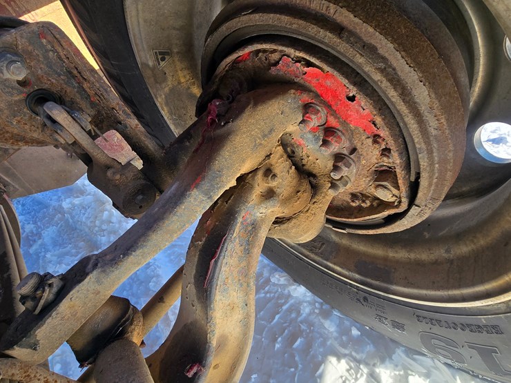 1996-peterbilt-385-image-40