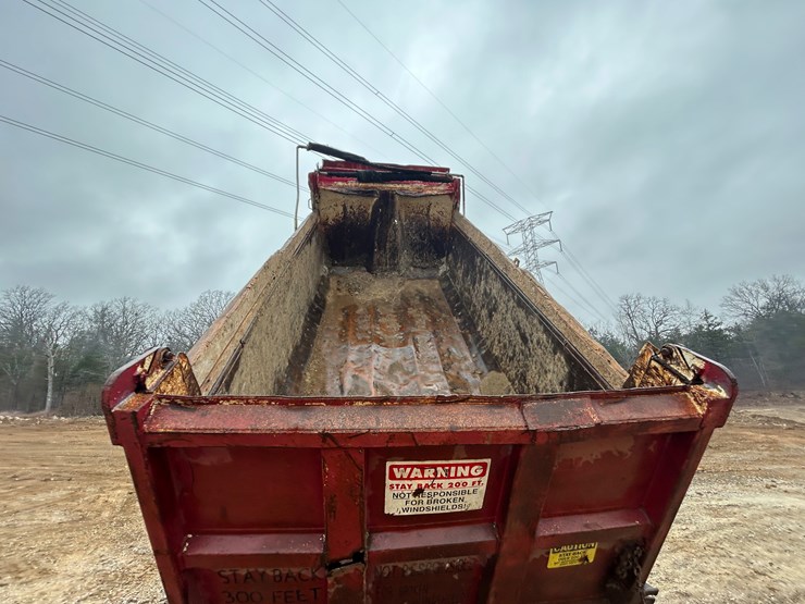 2001-mack-rd688s-image-66