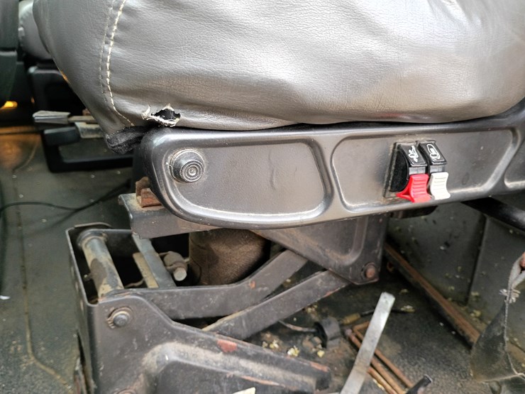 2011-international-transtar-8600-image-35