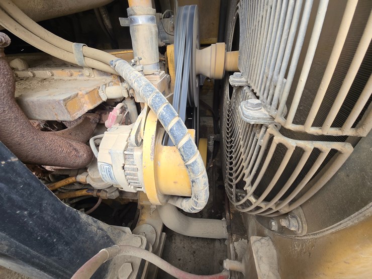 2002-caterpillar-963c-image-44
