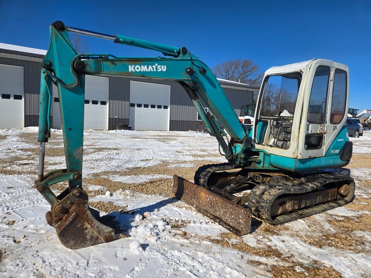 komatsu-pc40-image-7