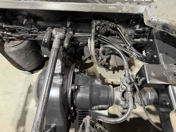 2018-international-lt-image-9