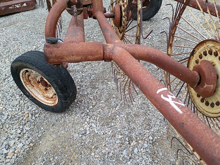 massey-ferguson-39-image-15