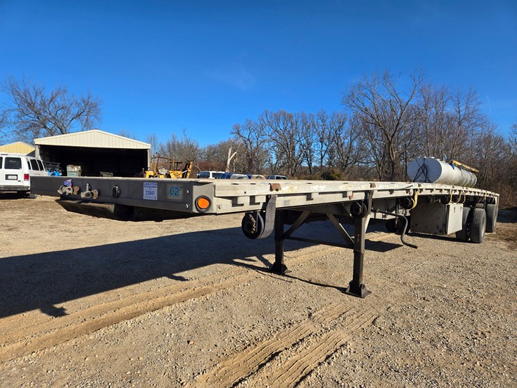 2000-reitnouer-flatbed-image-2