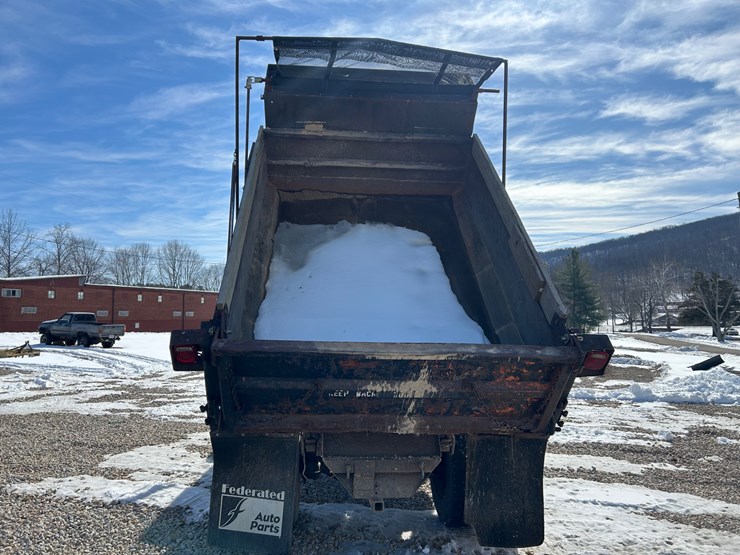 1984-ford-f700-image-30