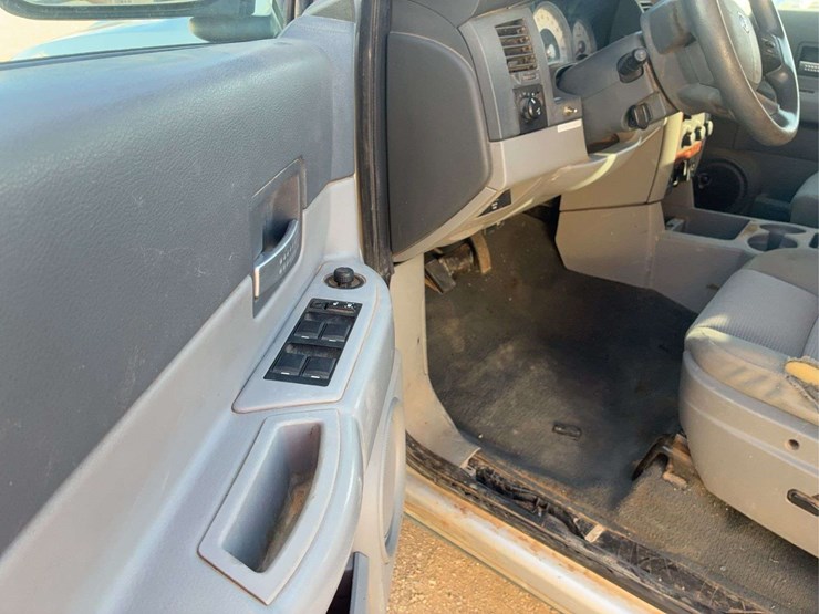 2008-dodge-durango-image-24