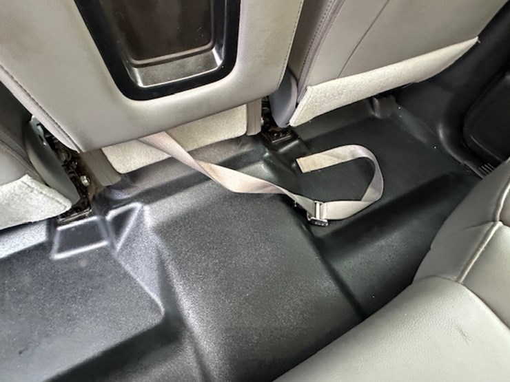 2016-chevrolet-k1500-image-28